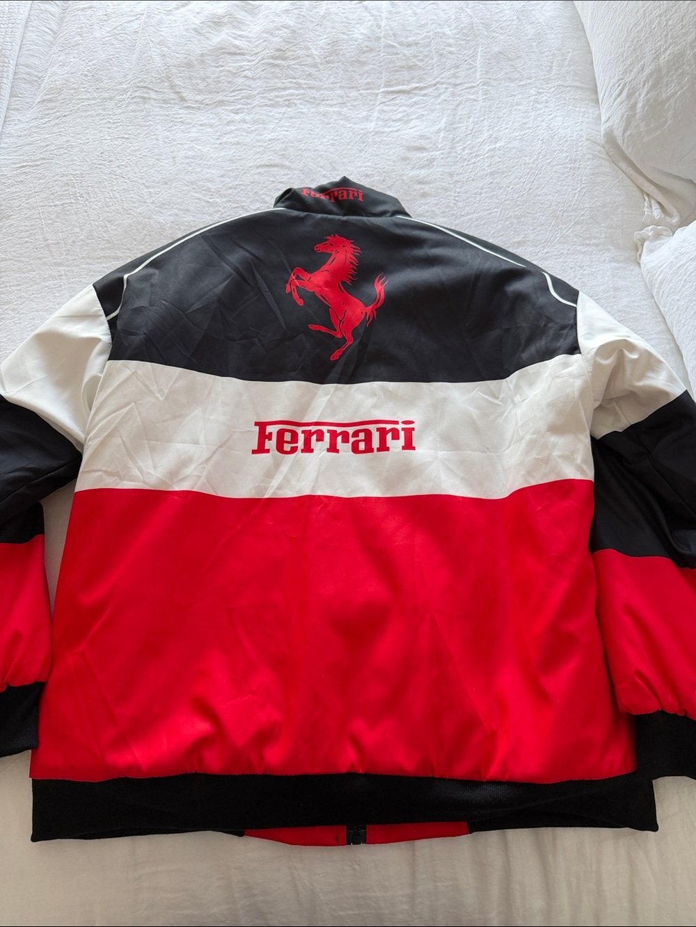 Ferrari Racing Jacket Unisex - Picture 2 of 3